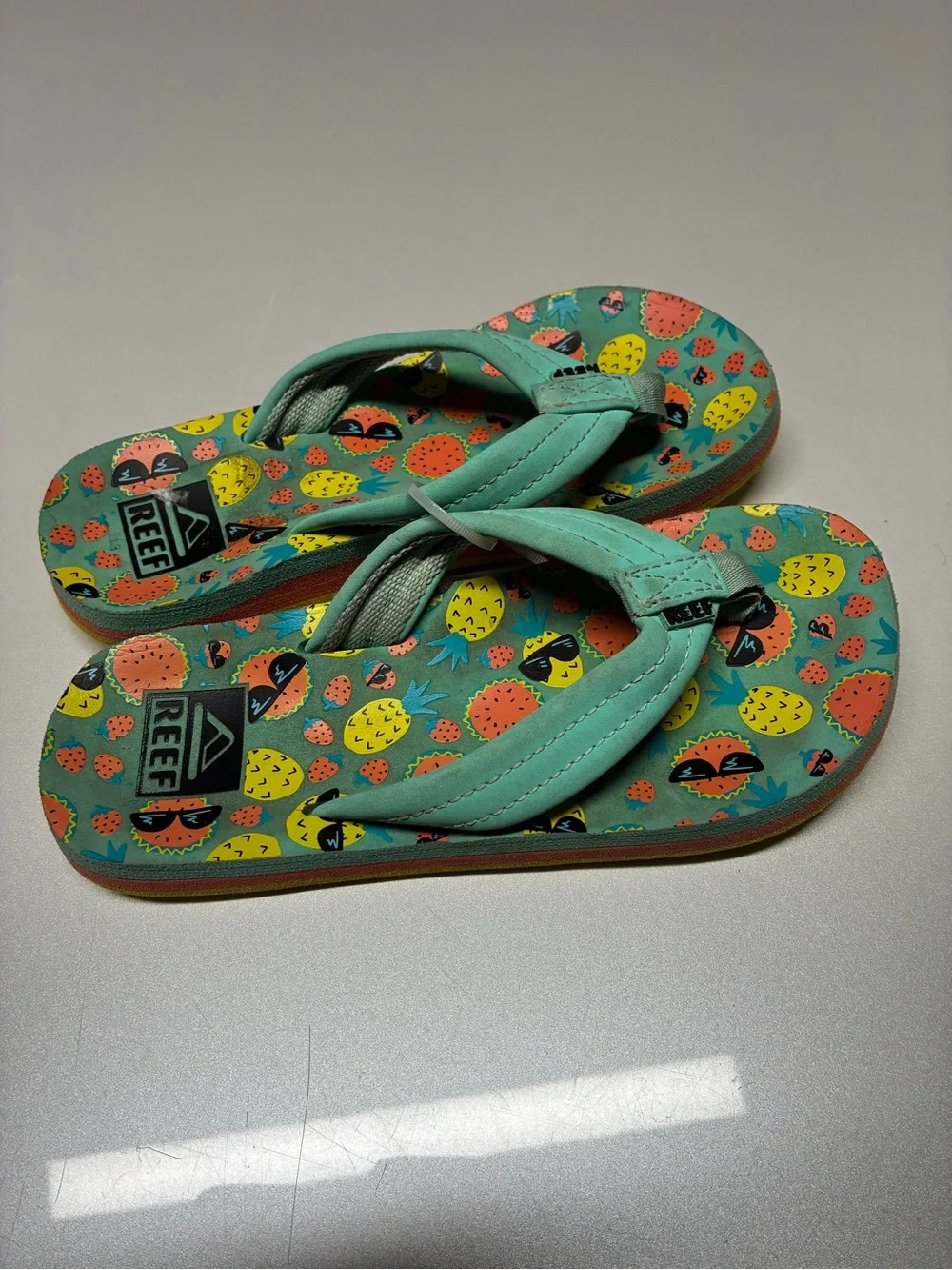 REEF Ahi Toddler Little Girls Sandals, Teal/Yellow size 13